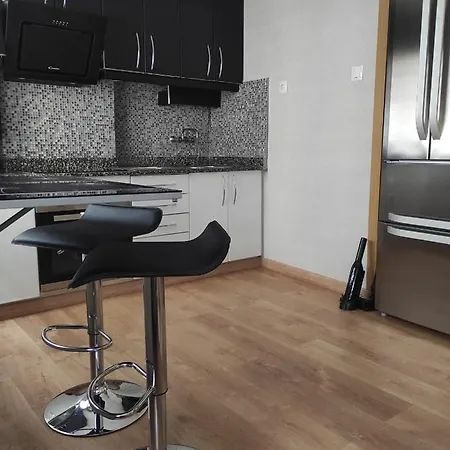La Llariega De Argandona- Parking Privado Gratuito Gijon